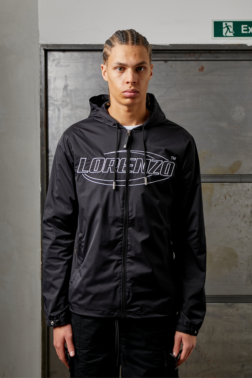 SPLIT WINDBREAKER - BLACK – Lorenzo Veratti